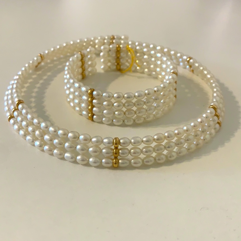 Vintage pearl choker with matching bracelet